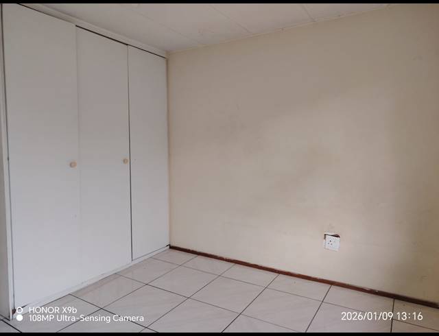 2 BEDROOM APARTMENT FOR SALE IN VORNA VALLEY